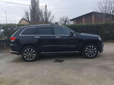 Usata Jeep Grand Cherokee Overland 250 CV (183 kW) 2017 Nero SUV