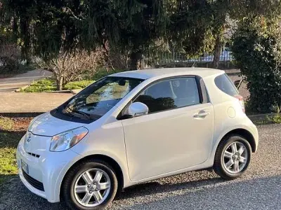 Usata Toyota iQ Sol 98 CV (72 kW) 2009 Utilitaria