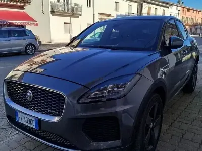Usata Jaguar E-Pace R-Dynamic 241 CV (177 kW) 2019 Grigio SUV