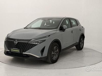 Gebraucht Nissan Qashqai Acenta 140 PS (102 kW) 2025 Grau SUV
