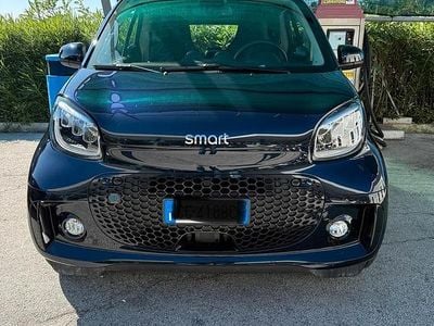 Begagnad Smart ForTwo Coupé 41 kW (56 HK) 2021 Blå Halvkombi
