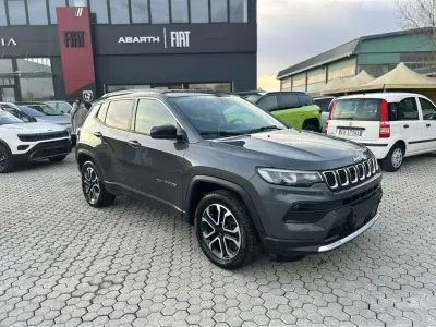 Usata Jeep Compass Limited 190 CV (139 kW) 2022 Grigio SUV