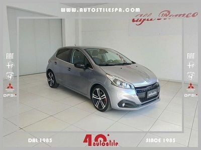 Usata Peugeot 208 GT-line 102 CV (75 kW) 2019 Grigio scuro Utilitaria