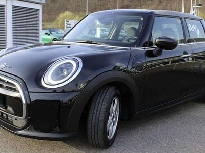 Begagnad Mini ONE Classic 102 HK (75 kW) 2022 Svart Halvkombi