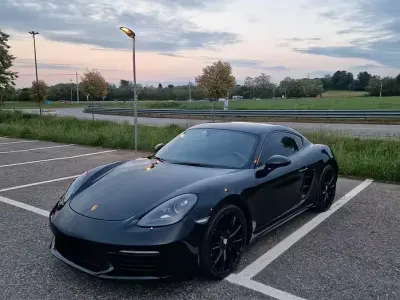 Usata Porsche 718 Cayman 300 CV (220 kW) 2017 Nero Coupé