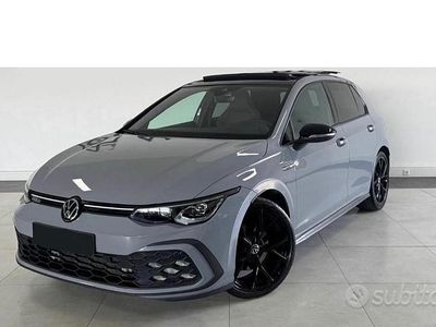 Begagnad VW Golf VIII GTD 200 HK (147 kW) 2024 Grå Sedan