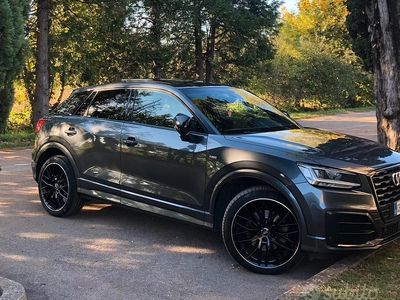 Usata Audi Q2 S-Line 150 CV (110 kW) 2020 Grigio SUV
