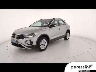 Usata VW T-Roc Life 150 CV (110 kW) 2025 Pyrit silver metallizzato nero SUV