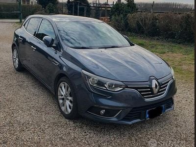 Usata Renault Mégane IV 110 CV (80 kW) 2017 Grigio Berlina