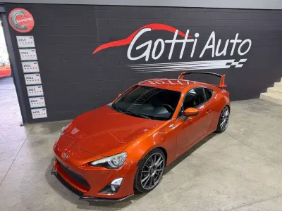 Usata Toyota GT86 GT 200 CV (147 kW) 2012 Arancione Coupé