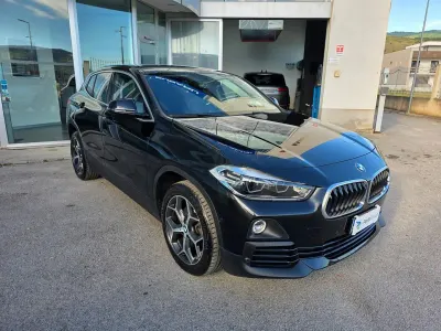 Usata BMW X2 150 CV (110 kW) 2019 Nero / metallizzato SUV