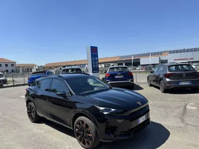 Usata Cupra Formentor 150 CV (110 kW) 2025 Midnight schwarz metallic SUV