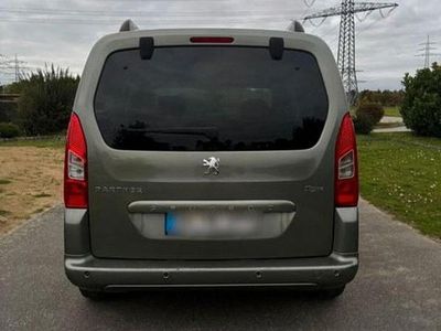 Usata Peugeot Partner Outdoor 2011 Monovolume