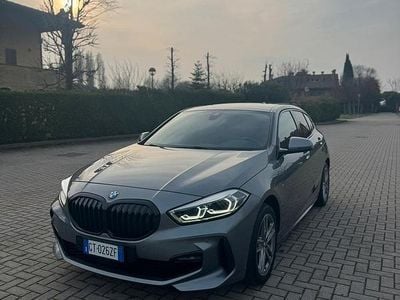 Usata BMW 118 M Sport 136 CV (100 kW) 2023 Grigio Utilitaria