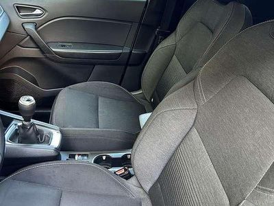 Usata Renault Captur Life 95 CV (69 kW) 2021 Grigio SUV