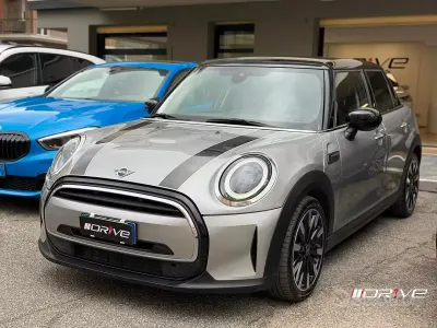 Usata Mini Cooper Business 136 CV (100 kW) 2023 Grigio Utilitaria