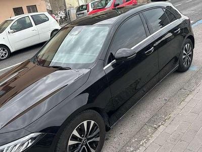 Usata Mercedes A180 116 CV (85 kW) 2024 Nero Berlina