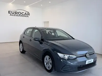 Usata VW Golf VIII Style 115 CV (84 kW) 2024 Grigio Berlina