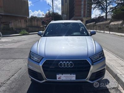 Usata Audi Q5 Business 190 CV (139 kW) 2019 Argento SUV