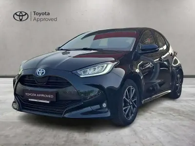 Usata Toyota Yaris Hybrid Trend 116 CV (85 kW) 2022 Black met Berlina