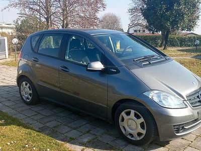Usata Mercedes A160 2011 Grigio Berlina