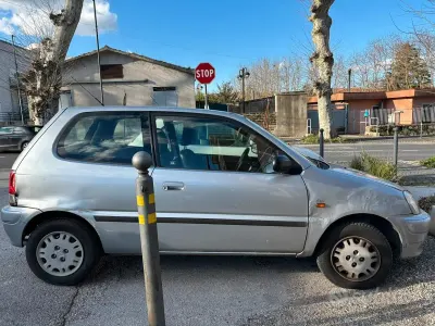 Usata Honda Logo 65 CV (47 kW) 2002 Grigio Utilitaria