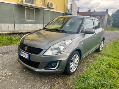 usata Suzuki Swift 1.3 DDiS 5 p. Bi-Color 75 CV