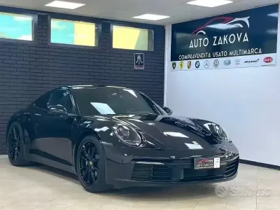 Usata Porsche 911 Carrera 385 CV (283 kW) 2024 Nero Coupé