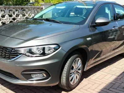 Usata Fiat Tipo Opening Edition 95 CV (69 kW) 2016 Grigio Berlina