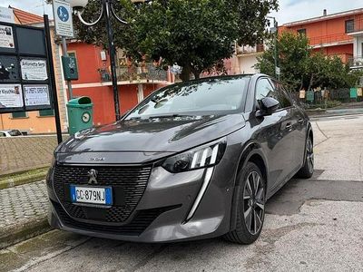 Usata Peugeot 208 GT 102 CV (75 kW) 2020 Grigio Utilitaria