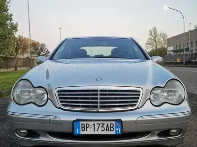 Usata Mercedes C200 Elegance 163 CV (119 kW) 2000 Berlina