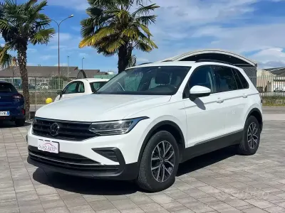 Usata VW Tiguan 150 CV (110 kW) 2023 Bianco SUV