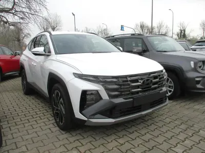 Nuova Hyundai Tucson 179 CV (131 kW) 2026 Bianco SUV