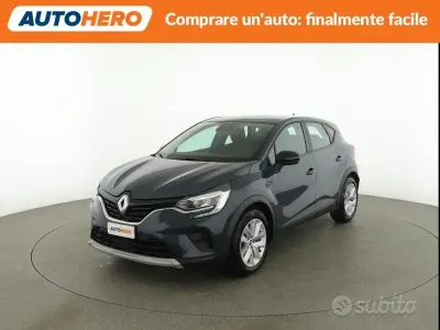 Usata Renault Captur 94 CV (69 kW) 2022 Grigio SUV