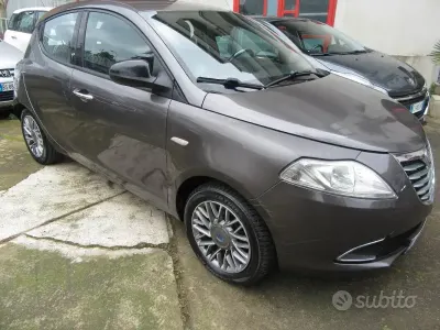 Brugt Lancia Ypsilon Silver 95 HK (69 kW) 2012 Hatchback