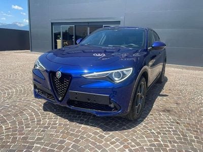 Usata Alfa Romeo Stelvio Sprint 190 CV (139 kW) 2022 Blu/azzurro SUV
