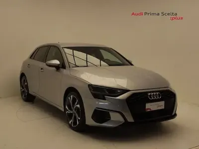 Usata Audi A3 Advanced Plus 150 CV (110 kW) 2023 Argento floret metallizzato Berlina