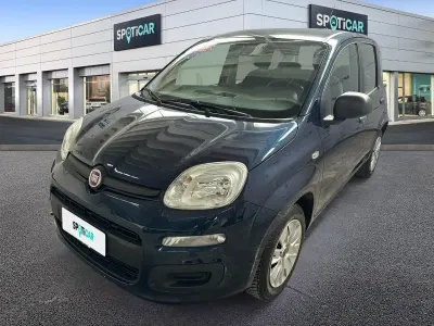 Käytetty Fiat Panda Easy 69 HP (50 kW) 2017 Sininen Viistoperä