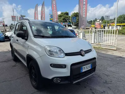Occasion Fiat Panda 4x4 S 86 ch (63 kW) 2017 Blanc Citadine