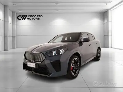 Usata BMW iX2 M Sport 150 kW (204 CV) 2025 Grigio SUV