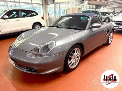 Usata Porsche Boxster 220 CV (161 kW) 2003 Grigio Cabrio