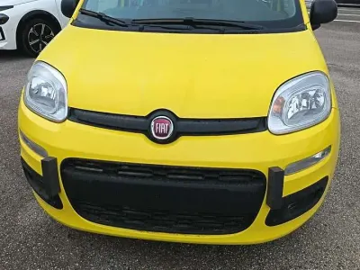Nuova Fiat Panda Icon 65 CV (47 kW) 2026 Giallo Utilitaria