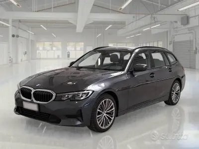 Usata BMW 318 Efficient Dynamics 150 CV (110 kW) 2021 Grigio scuro Station wagon