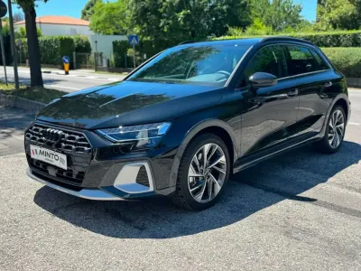 Nuova Audi A3 Advanced 150 CV (110 kW) 2025 Nero Berlina