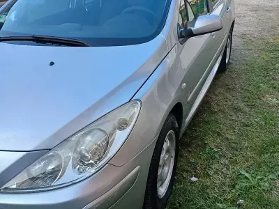 Usata Peugeot 307 90 CV (66 kW) 2007 Grigio Berlina