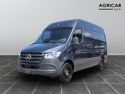 Grigio Nuova 2025 Mercedes Sprinter Furgone | 52.198 €