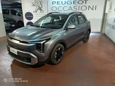Nuova Kia Stonic Urban 101 CV (74 kW) 2026 Astro SUV