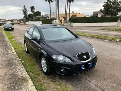 Usata Seat Leon 105 CV (77 kW) 2009 Nero Utilitaria