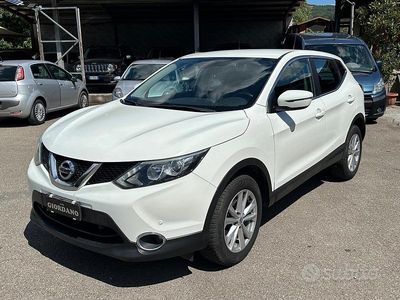 Usata Nissan Qashqai 110 CV (80 kW) 2016 Bianco SUV