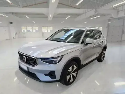 Usata Volvo XC40 Core 129 CV (94 kW) 2022 SUV